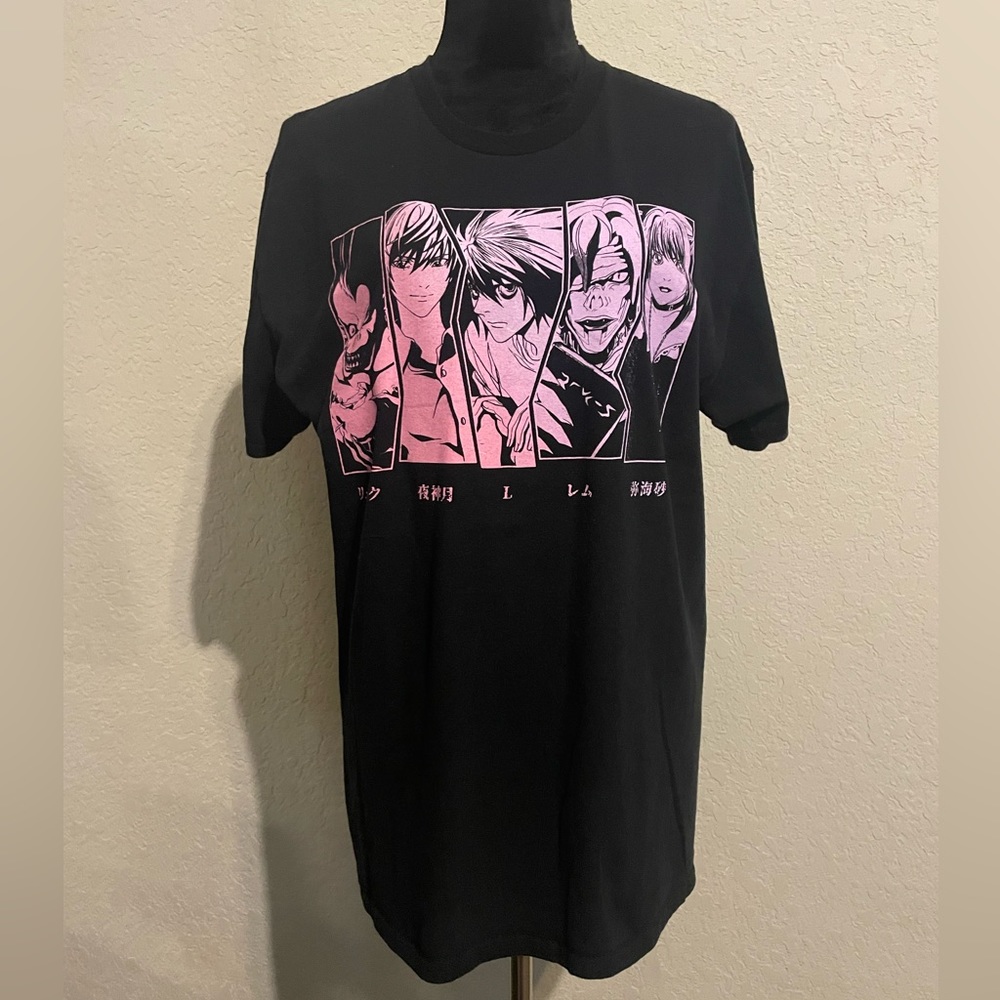 Black Anime T-shirt Size Large